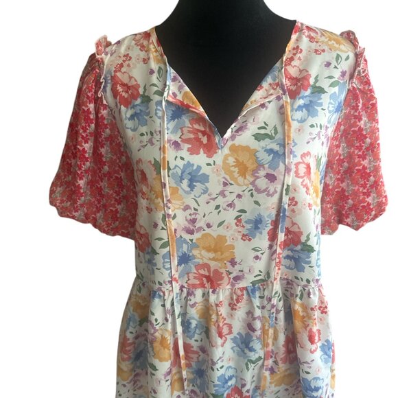 JODIFL Floral Blouse with Short Puff Sleeves - Picture 1 of 6